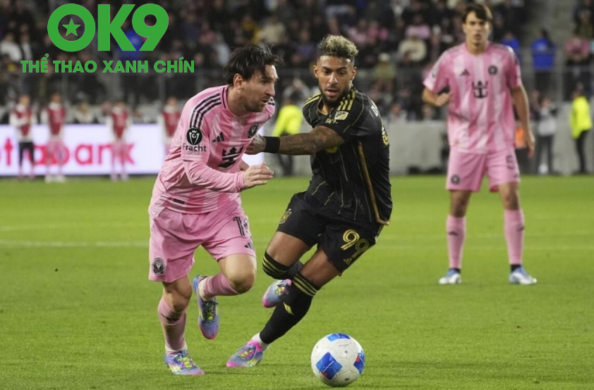 Messi trở lại sau chấn thương và liên tục tỏa sáng Messi trở lại sau chấn thương và liên tục tỏa sáng